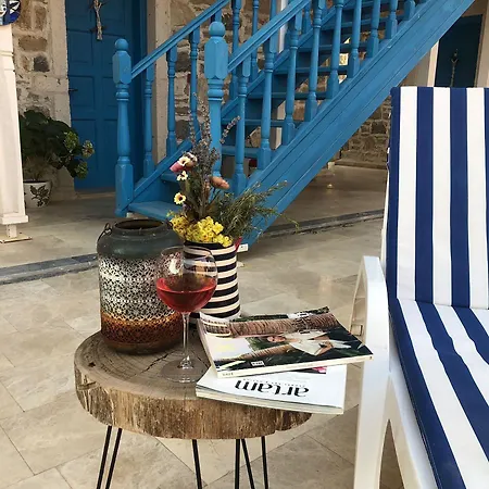 La Petra Eski Bed & Breakfast Datça