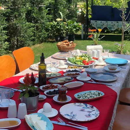 Bed & Breakfast La Petra Eski