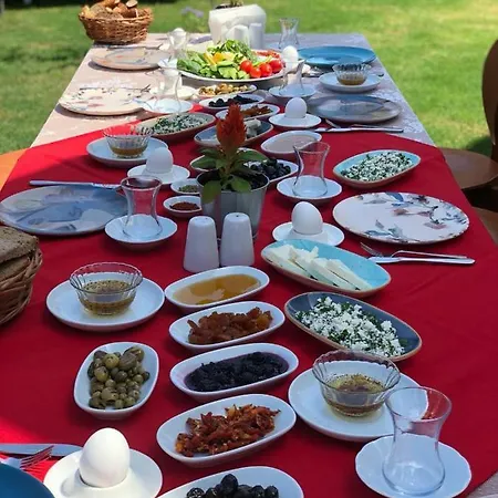 La Petra Eski Oda ve Kahvaltı