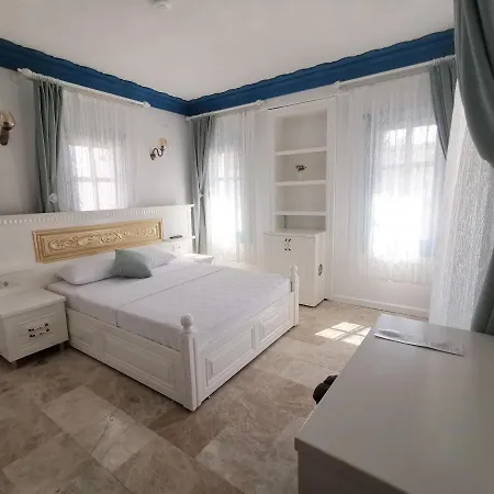 Oda ve Kahvaltı La Petra Eski Datça